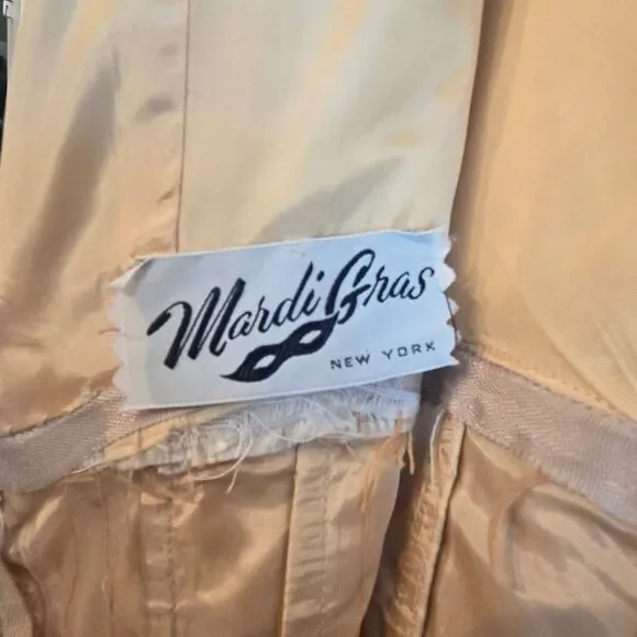 Vintage Mardi Gras 2 Piece 60s Brocade Suit Dress Champagne Color XS/ S - Picture 5 of 11